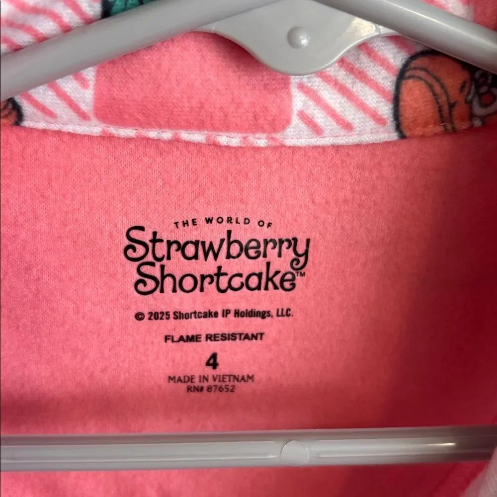 Strawberry shortcake Pink Girls Pajama Set size 4